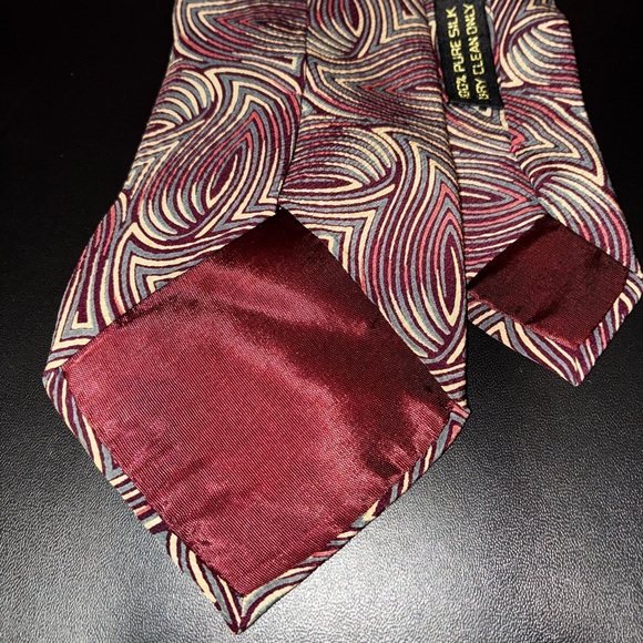 2/$35 Giorgio Armani Vintage Cravatte Neck Tie Silk Retro Business Professional - Picture 6 of 6